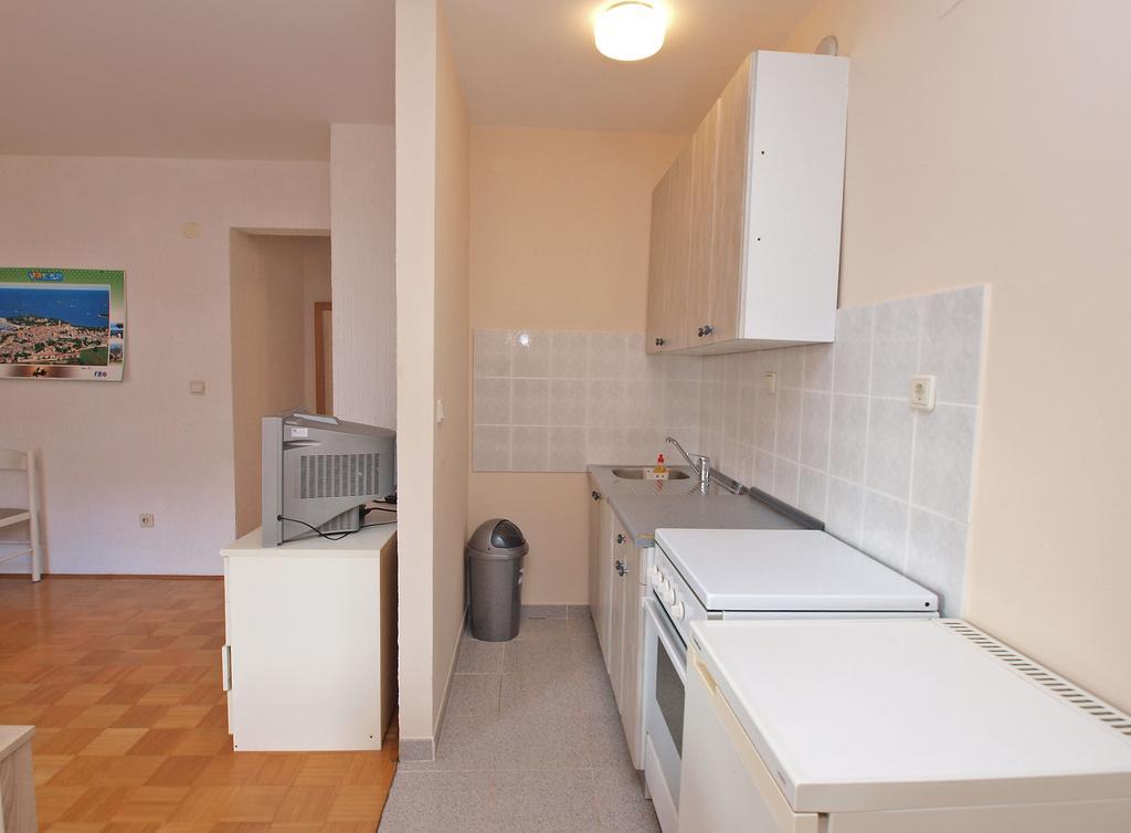 Apartments Dubravka 1315 ヴルサル エクステリア 写真