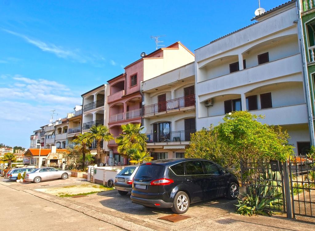 Apartments Dubravka 1315 ヴルサル エクステリア 写真