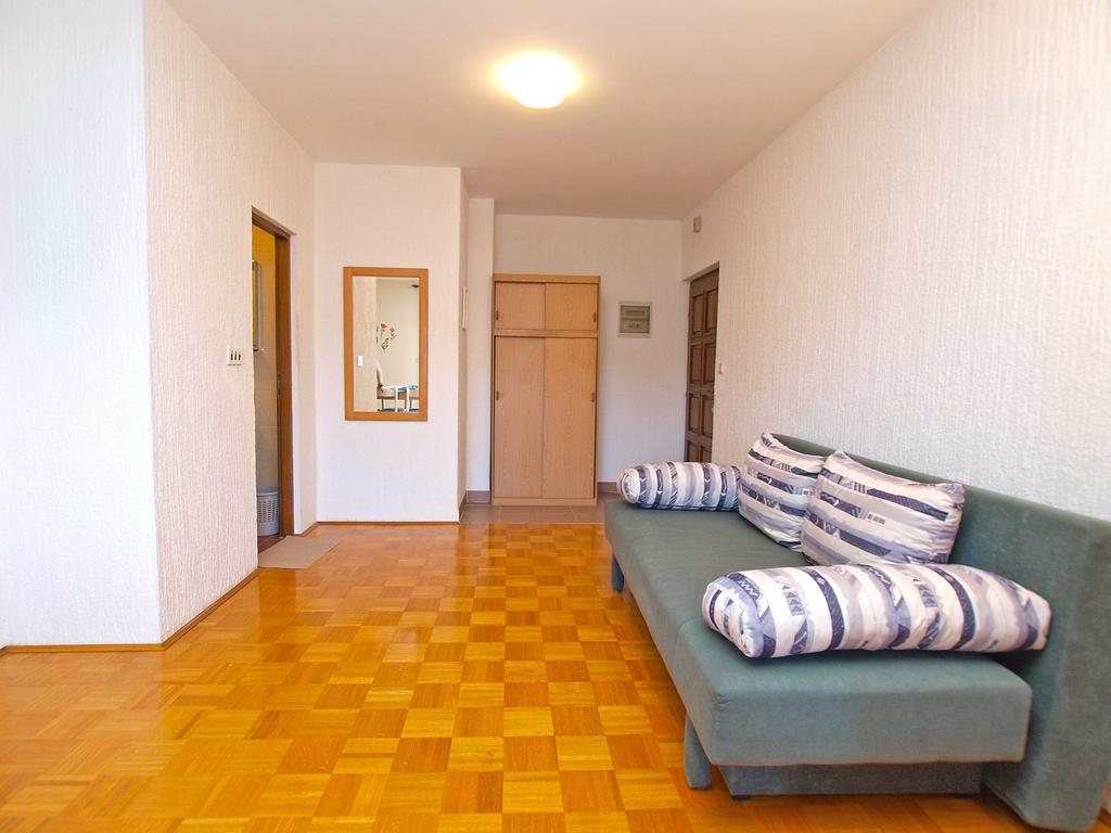 Apartments Dubravka 1315 ヴルサル エクステリア 写真